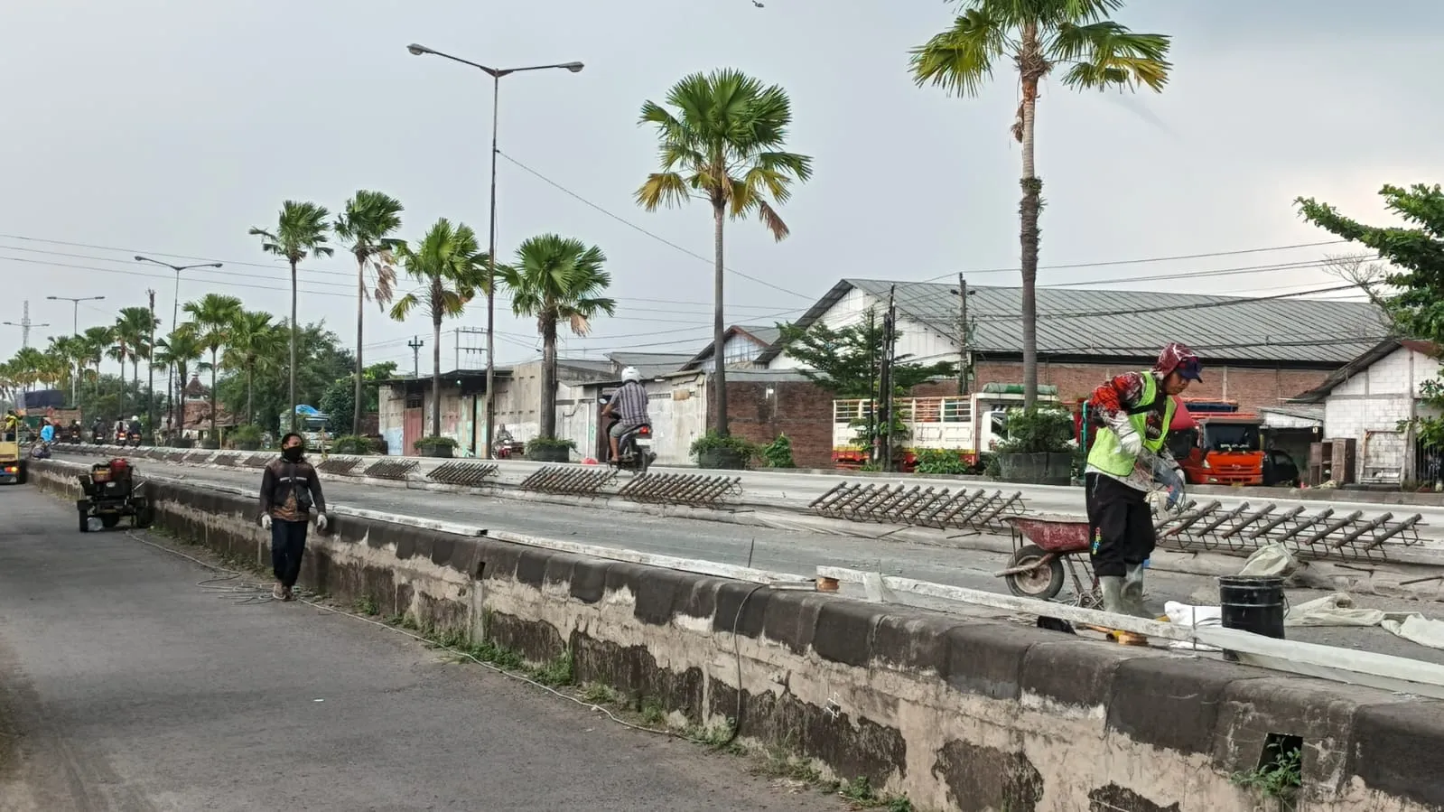 Proyek Betonisasi Jalan Lingkar Timur Kudus Ditargetkan Rampung Juli 2026