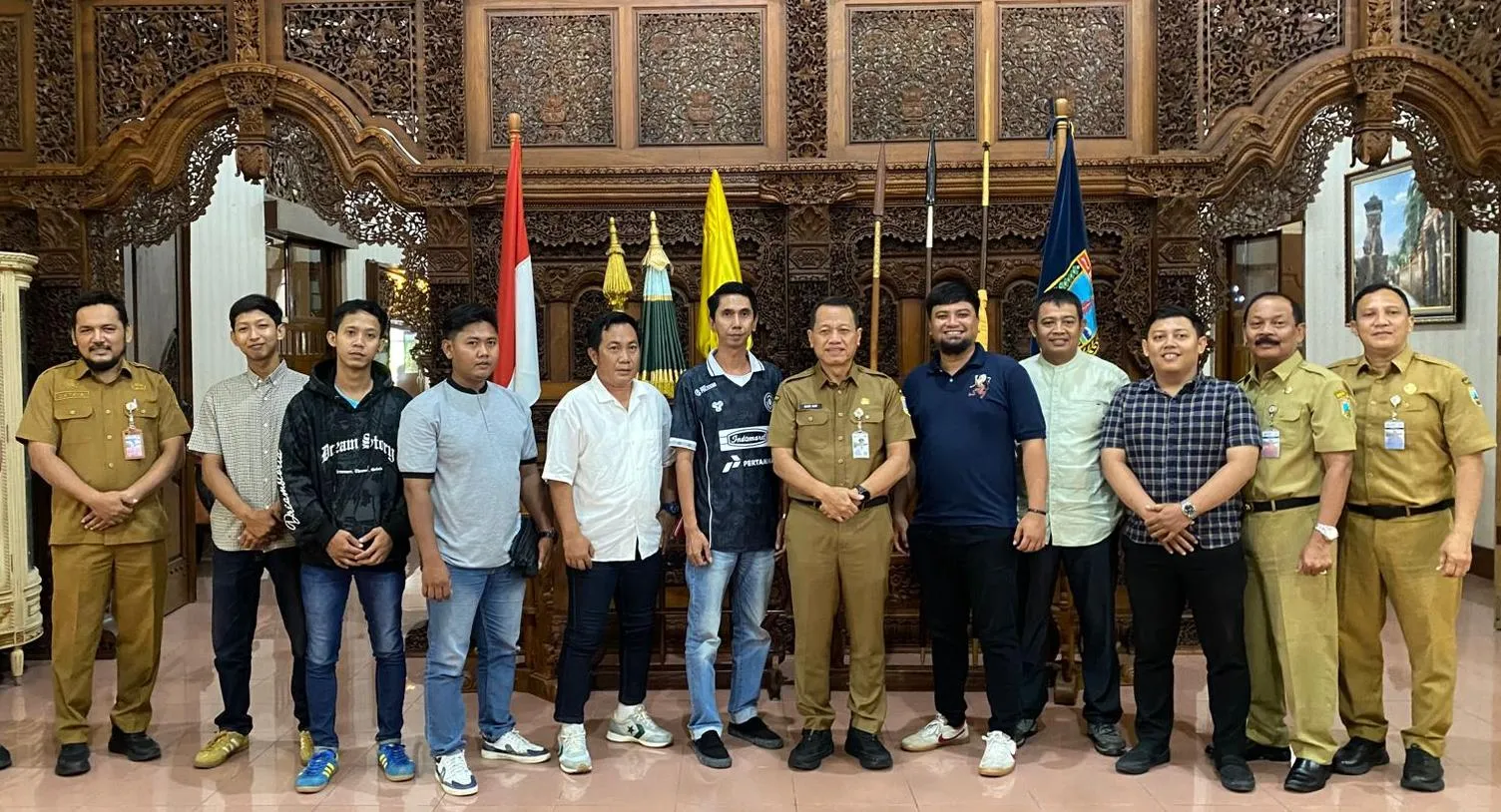 Terima Audiensi SMM, Bupati Kudus Ajak Suporter Bersinergi Kawal Kebangkitan Persiku Kudus