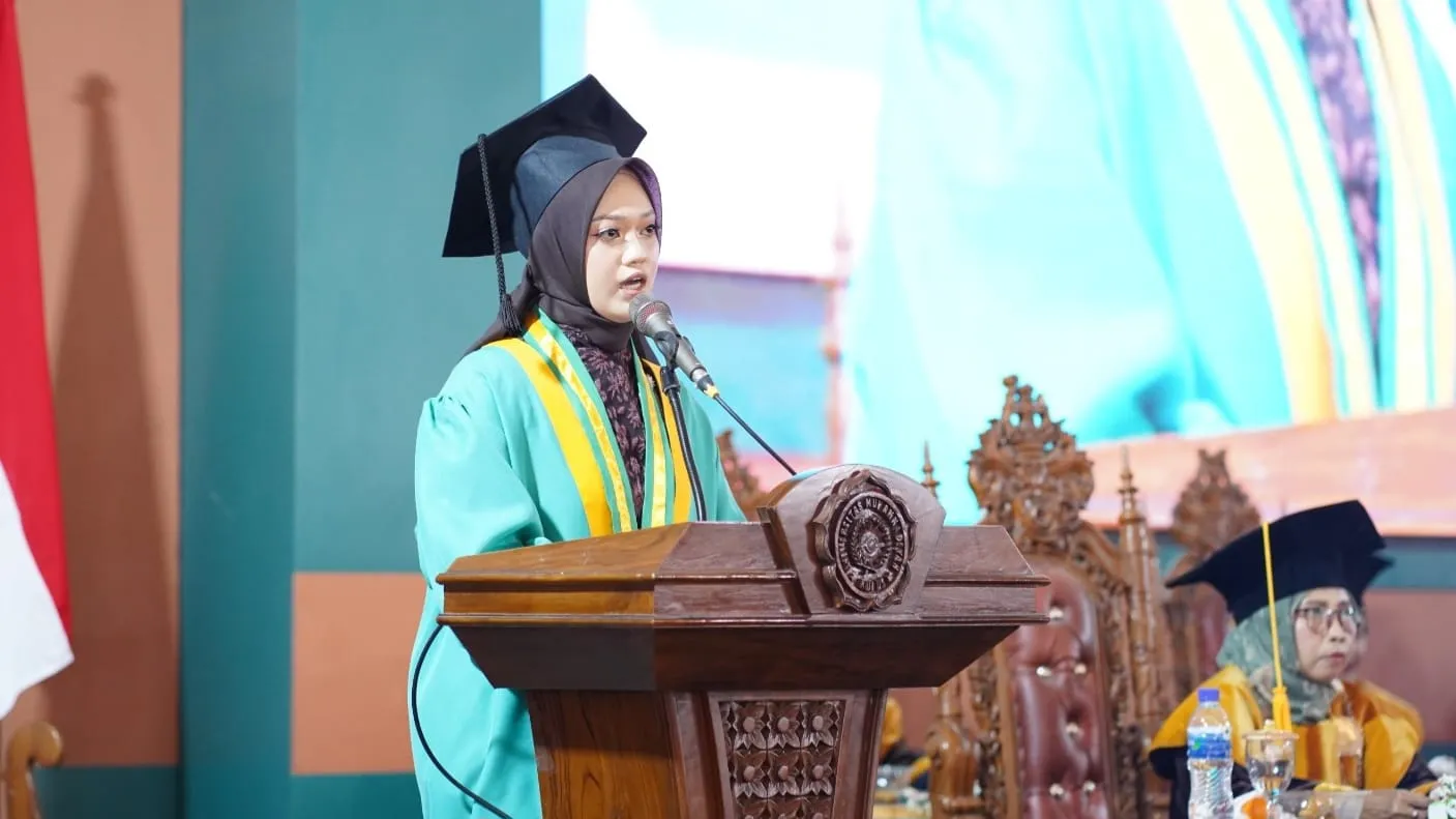 Aktif Organisasi Bukan Penghalang, Eks Presiden BEM UMKU Lulus 3,5 Tahun dengan IPK 3,71