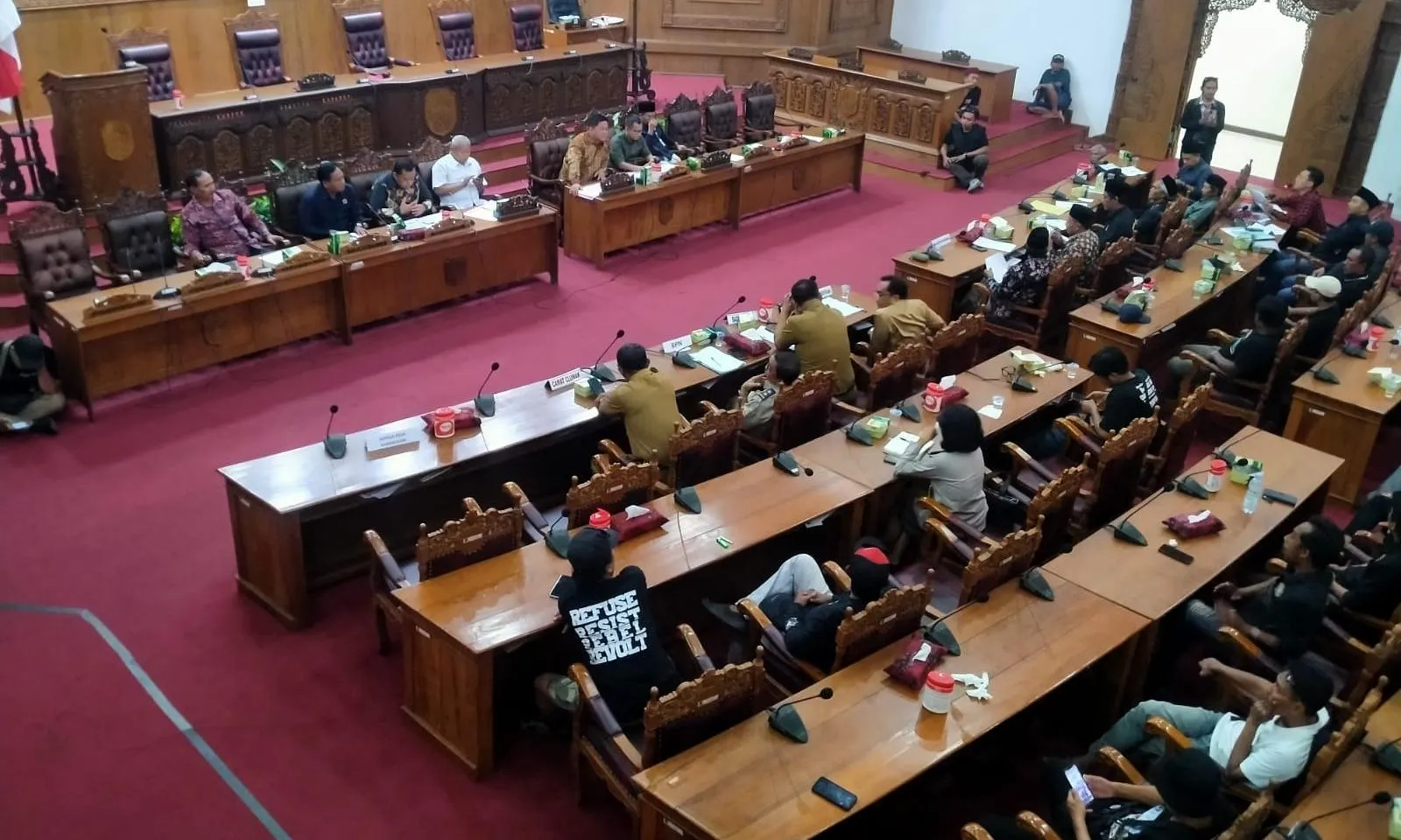 Warga Karangsari Minta Pansus DPRD Dibentuk untuk Usut Dugaan Maladministrasi Penerbitan SHM di Lahan Eks HGU