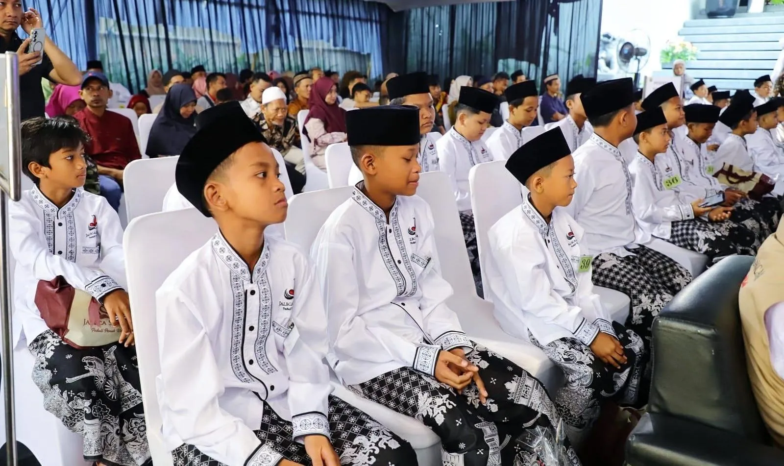 PT Jaleca Tri Tunggal Gelar Khitanan Massal Gratis untuk 50 Anak di Kudus