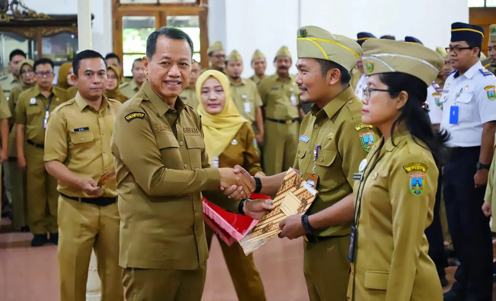 Bupati Kudus Lantik 66 Pejabat, Fokus Penyegaran Birokrasi dan Peningkatan Pelayanan Publik