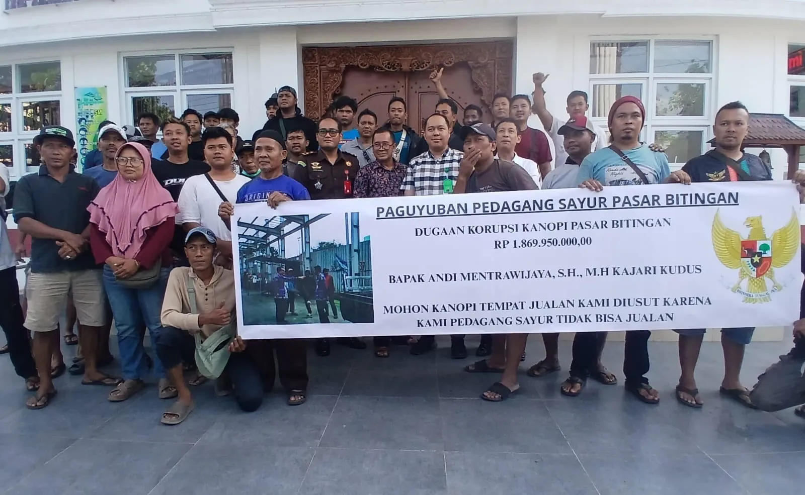 Duga Ada Mark Up Kanopi Rp1,8 Miliar, Pedagang Pasar Bitingan Lapor ke Kejari Kudus