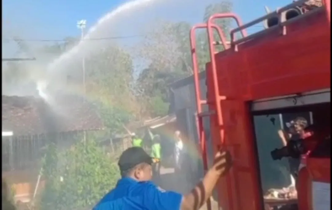 Ditinggal ke Ladang, Rumah Warga Terban Habis Terbakar