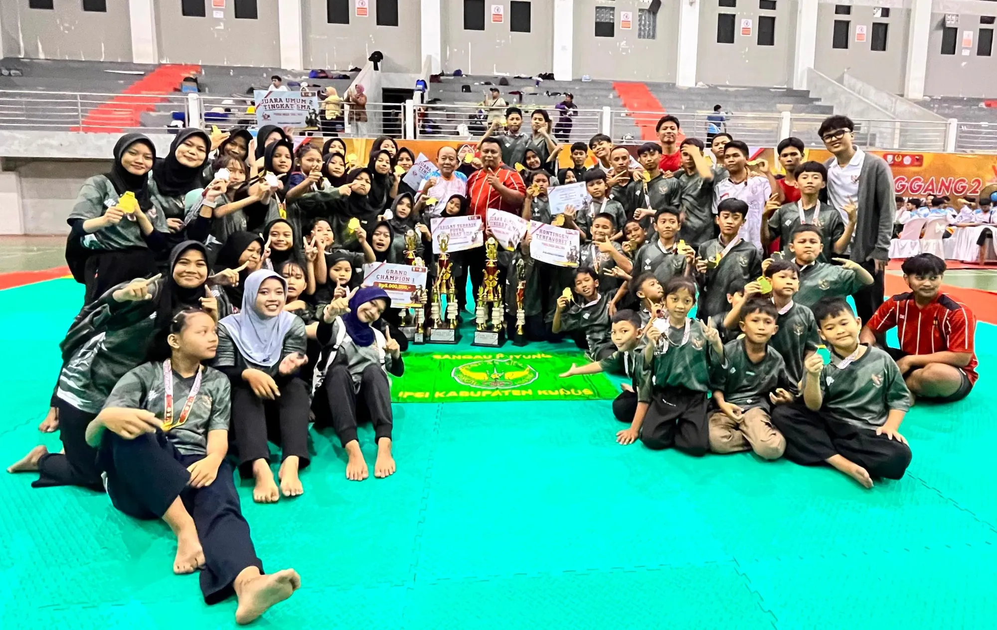 Raih 38 Emas, ASK Kudus Juara Umum di Kejurnas Pencak Silat di Purbalingga