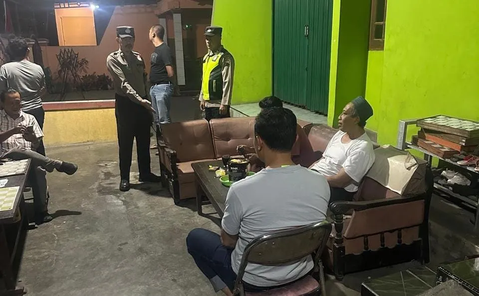 Geger! Bayi Perempuan Baru Lahir Ditemukan dalam Tas di Depan Rumah Warga Kudus