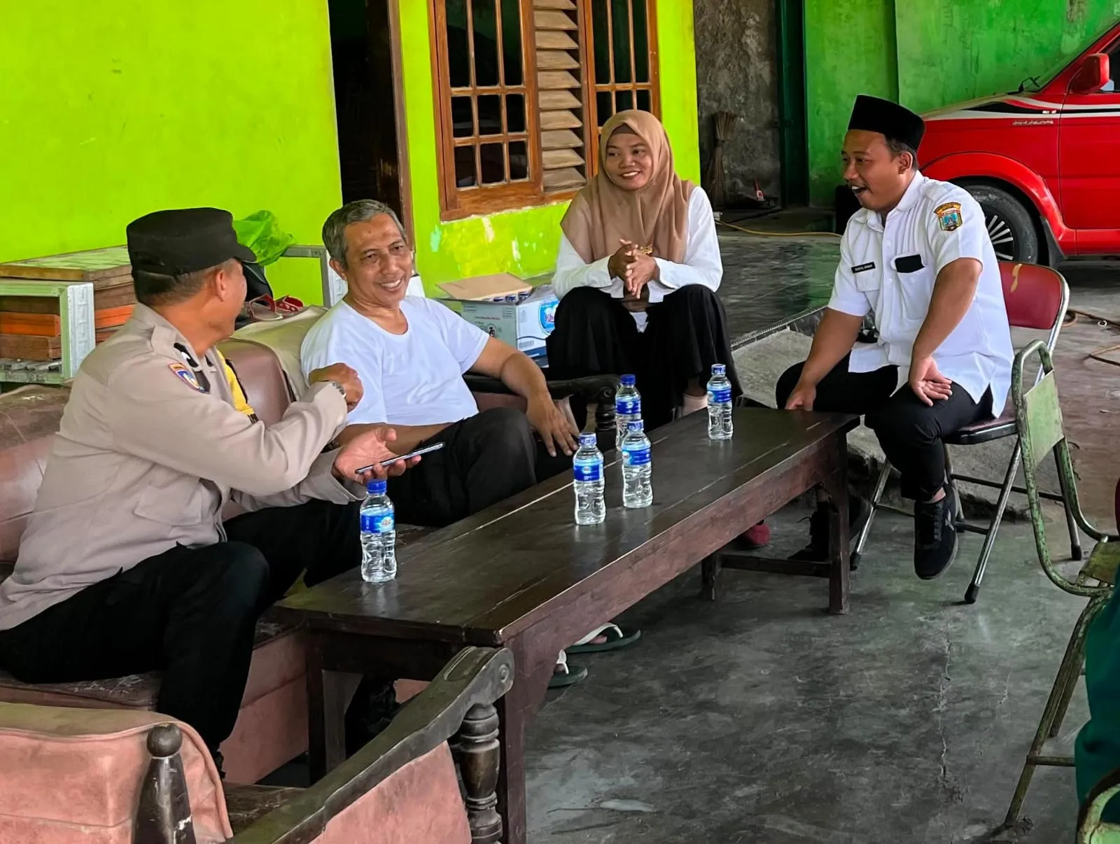 Pulang Rebo Wekasan, Kumaidi Kaget Temukan Bayi Perempuan dalam Tas di Depan Rumah