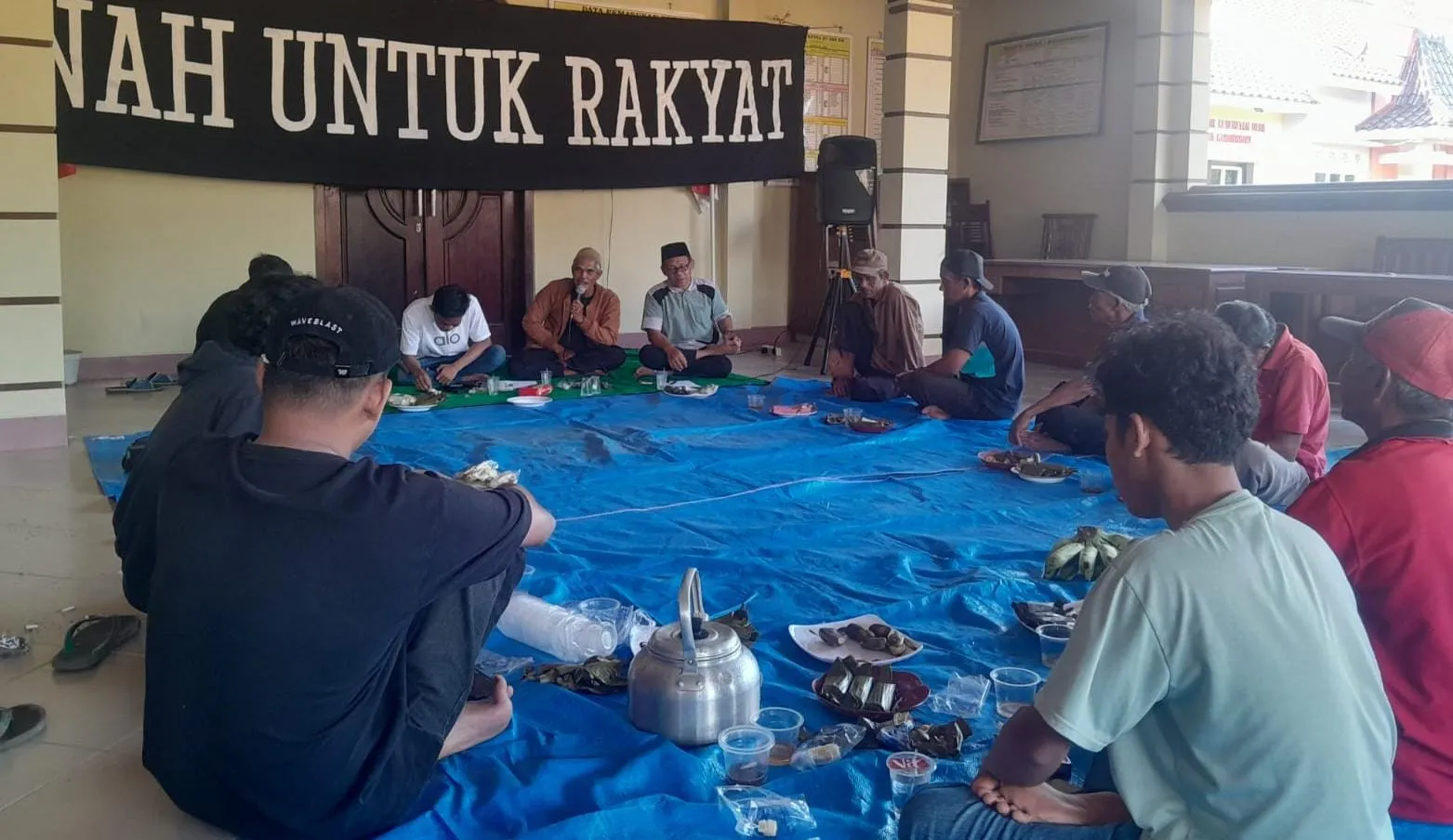 Bela Lahan, 15 Warga Karangsari Dipanggil Polisi