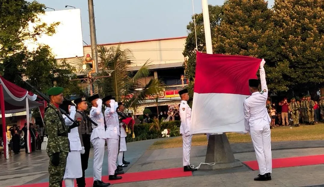 45 Paskibraka Pati Tampil Prima di Upacara Penurunan Bendera, Chandra: Gerakannya seperti di Jakarta