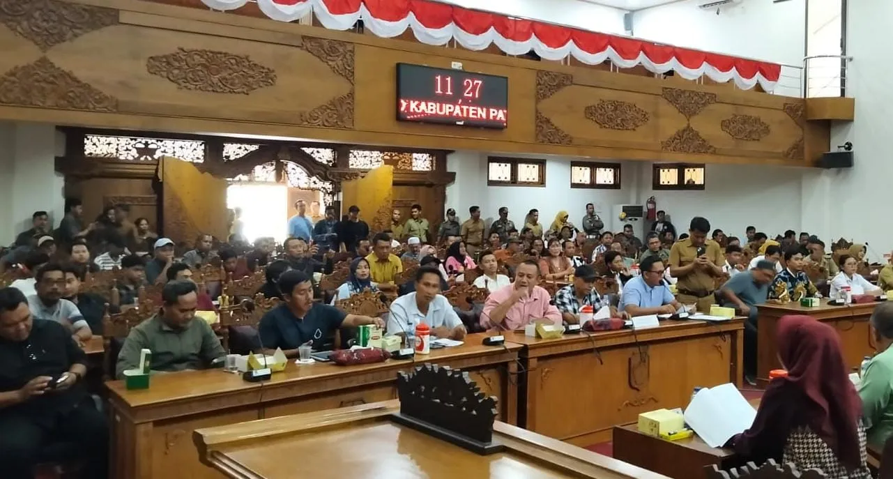Cari Solusi Serapan Telur Lokal, Peternak Unggas Pati Audiensi dengan Pemkab dan DPRD