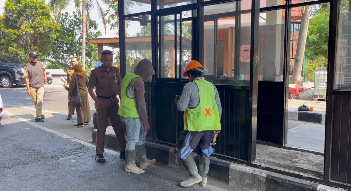 Pos TPR Colo Mulai Dibongkar, Dipindah Sementara Selama Penanganan Longsor
