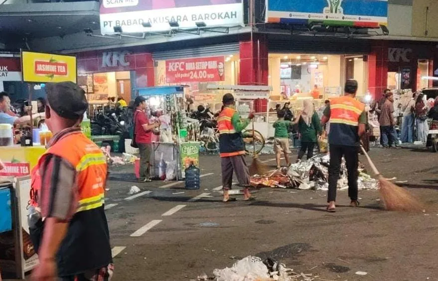 Gerakan Zero Waste Kawal Konser Guyon Waton, 60 Personel Diterjunkan Jaga Kebersihan Simpang Tujuh