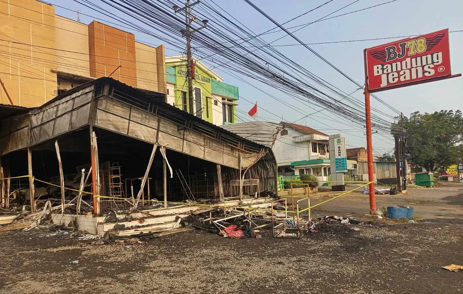 Kebakaran Toko Pakaian di Pati, Pemilik Diperkirakan Kerugian Ratusan Juta