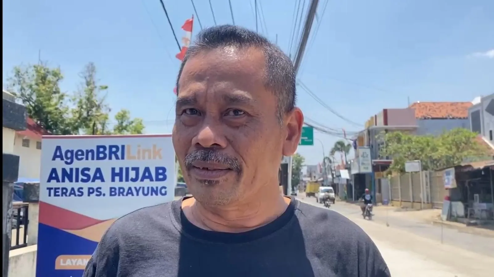 Akses Ekonomi Terganggu, 'Presiden Tronjal-Tronjol' Minta Proyek Jalan Mejobo Dipercepat